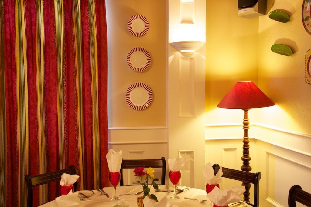 Tully'S Hotel Castlerea Εξωτερικό φωτογραφία